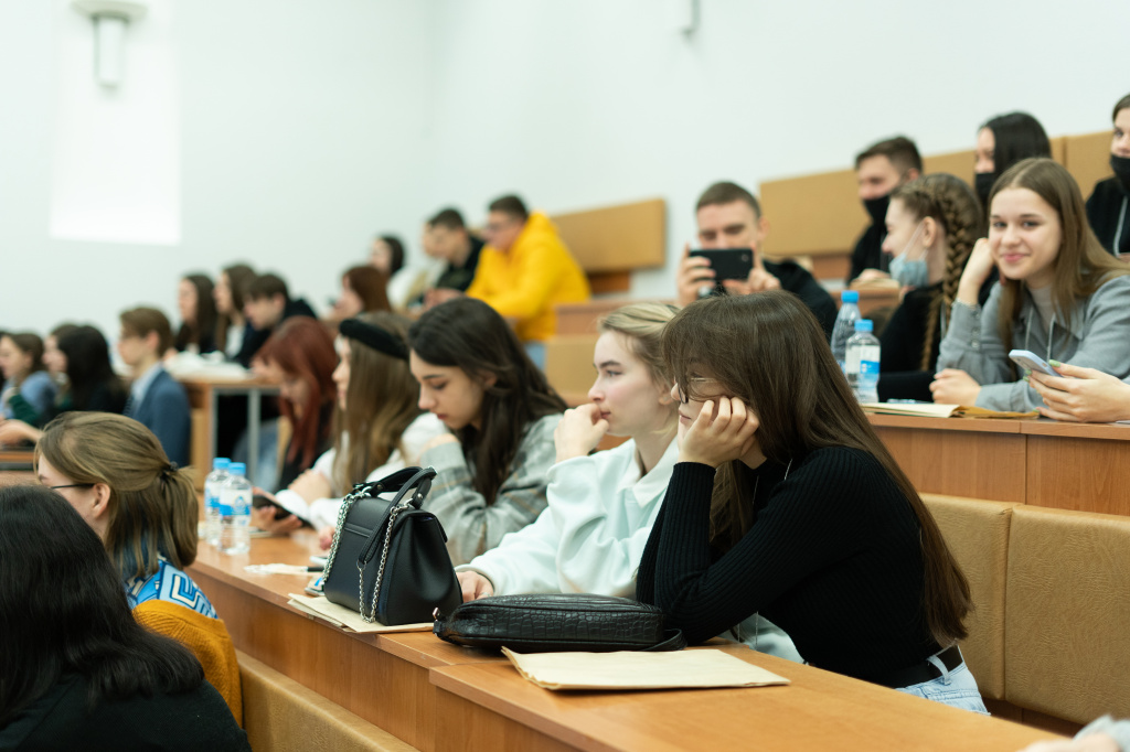 Молодежь Калининградской области приняла участие в кейс-турнире «Мой бизнес»