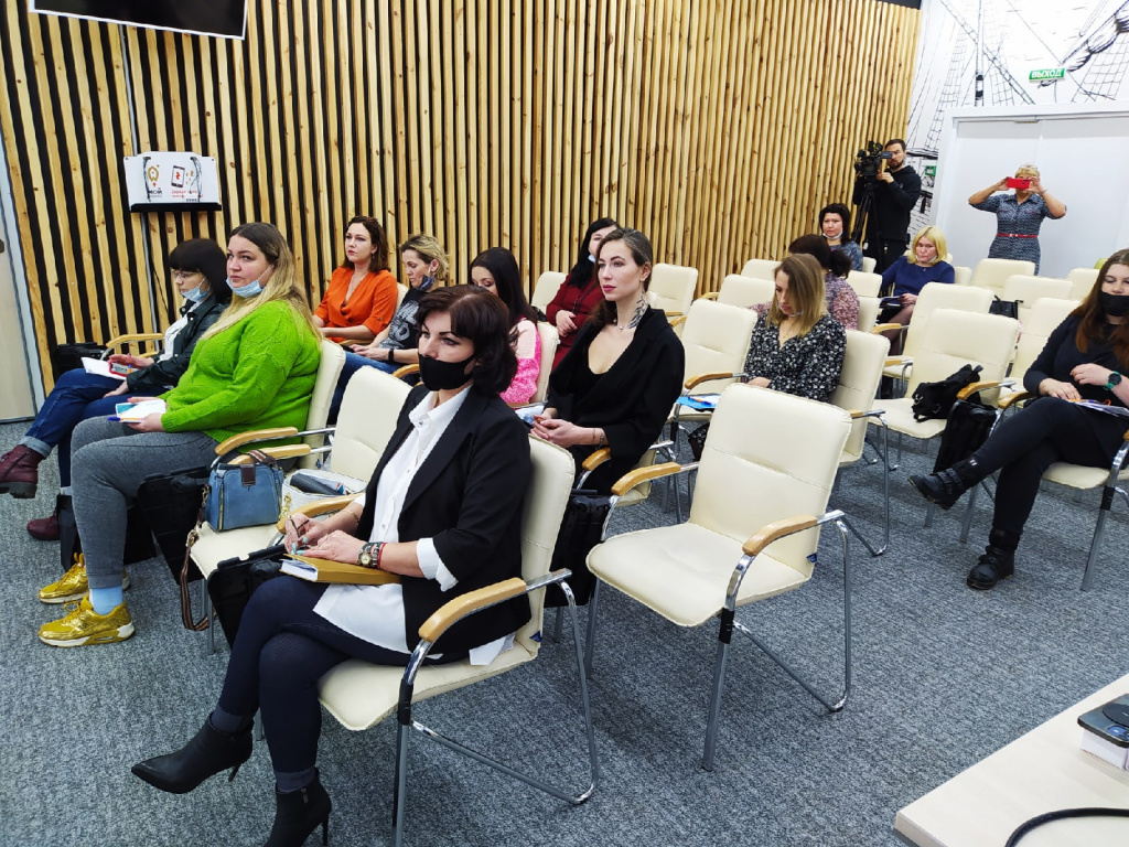 В новгородском центре «Мой бизнес» открылась «Школа предпринимательства»