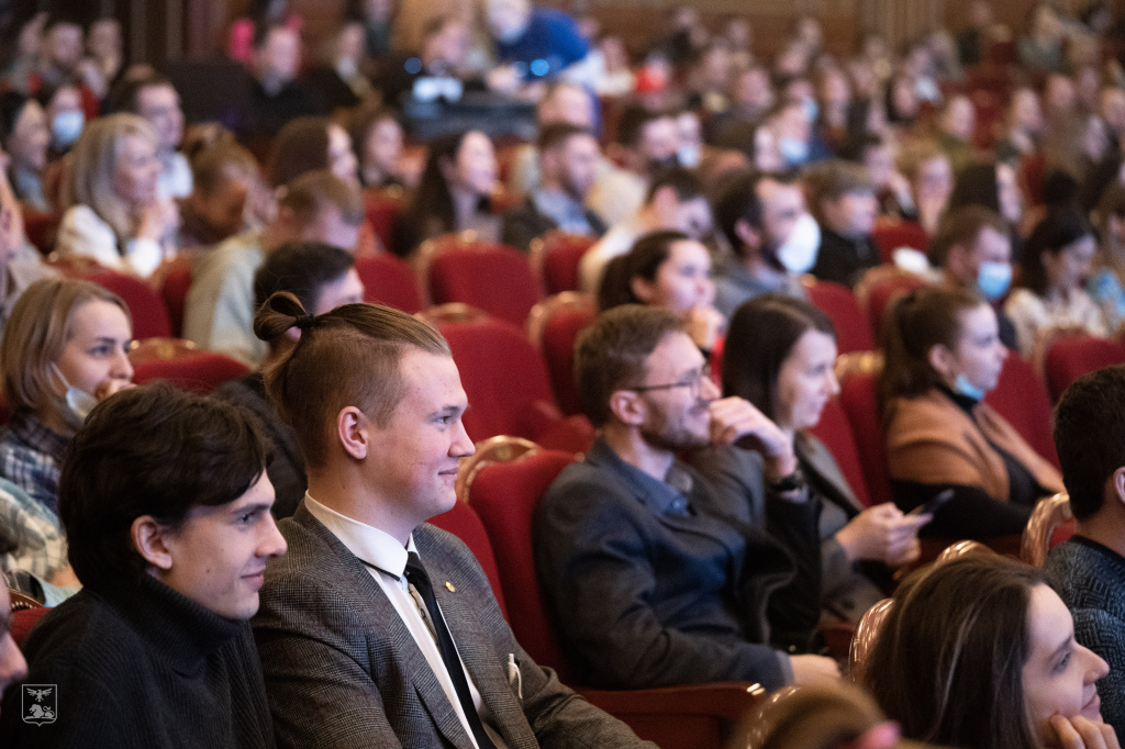 В Белгородской филармонии состоялась бизнес-конференция «Новые возможности»
