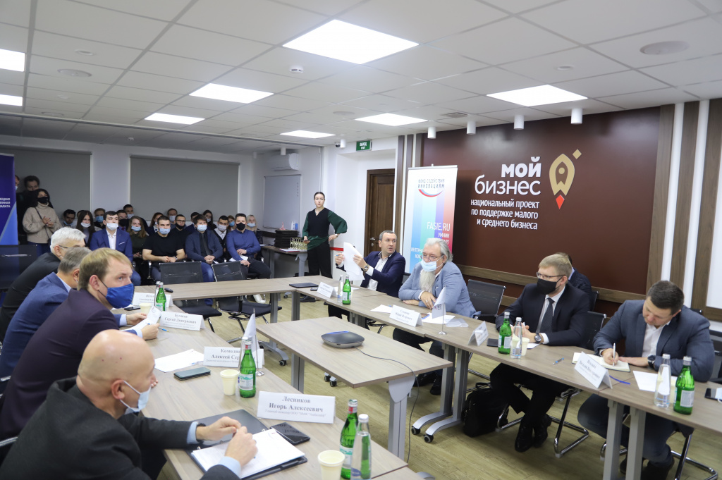 В Центре «Мой бизнес» Липецкой области прошел финал программы «Умник»