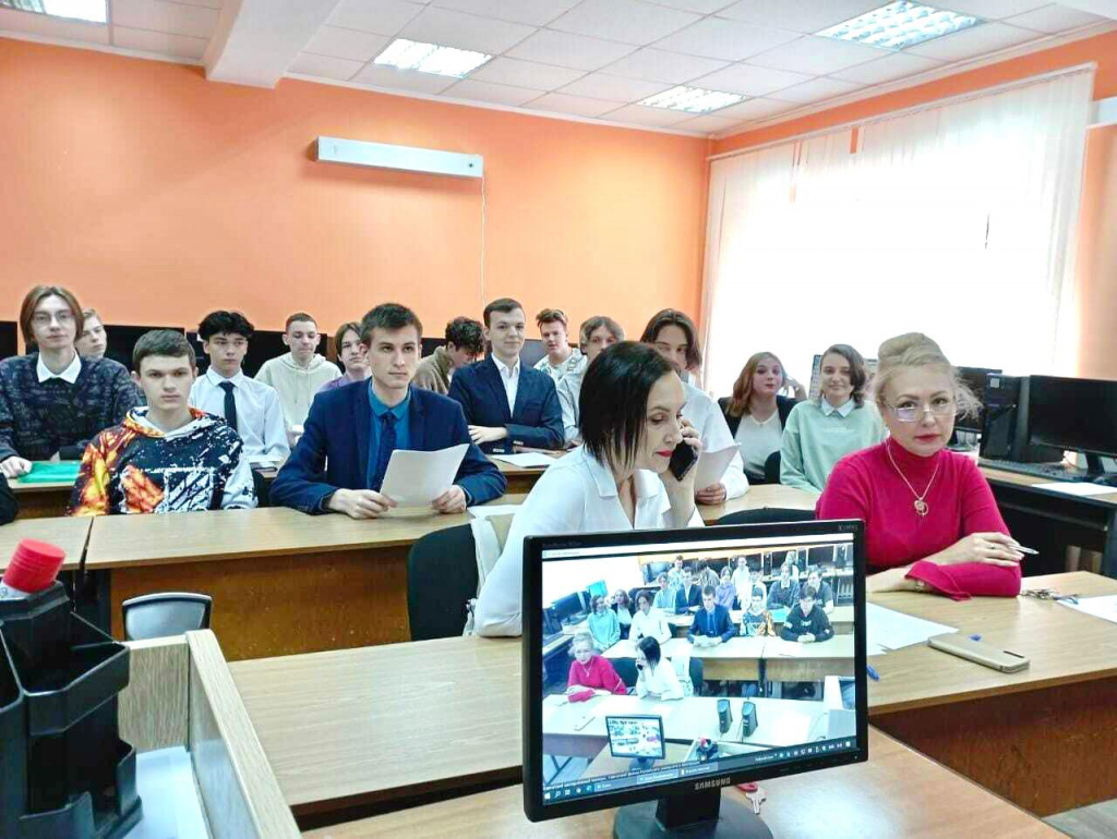 На Камчатке проходят демонстрационные экзамены по компетенции «Предпринимательство»