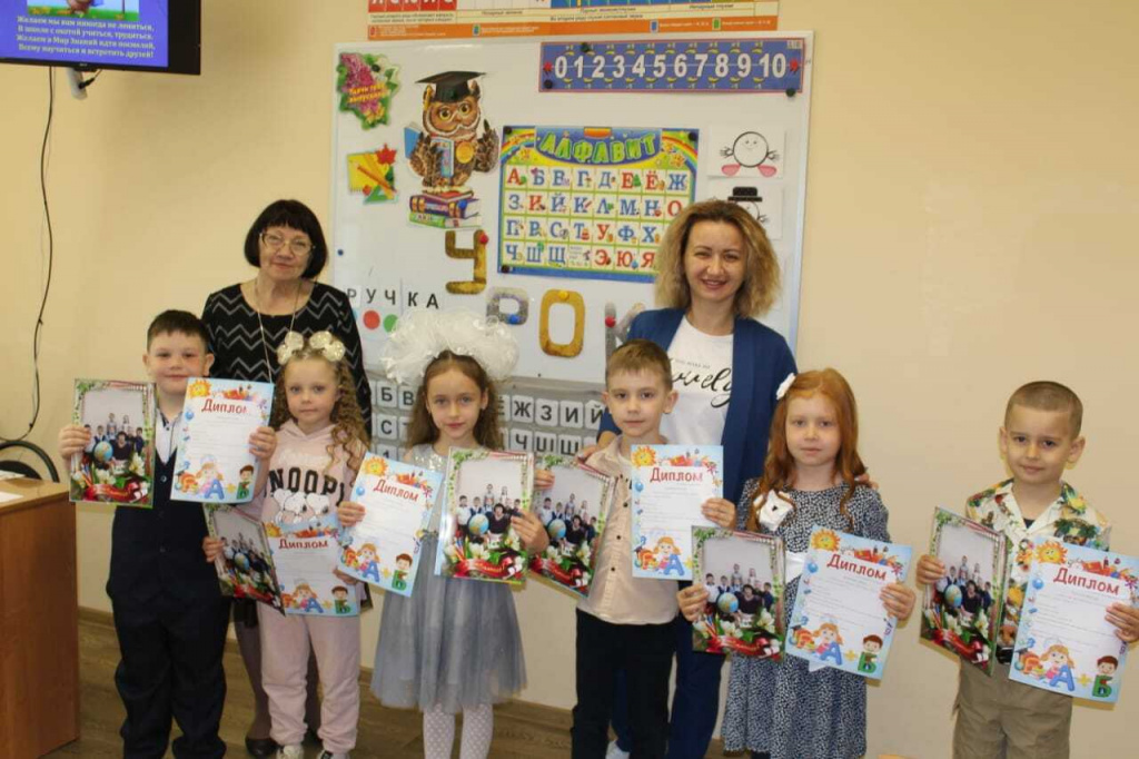 Амурчанка открыла Центр подготовки к школе