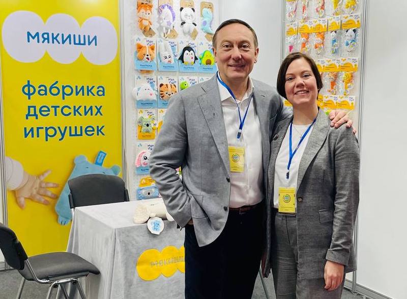 Новгородские детские игрушки представили на международной выставке в Узбекистане