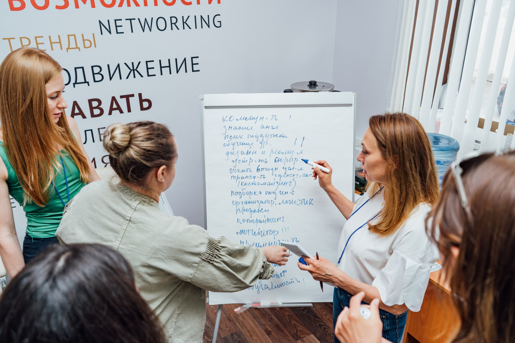 Саратовские самозанятые из сферы бьюти узнают, как привлечь клиентов