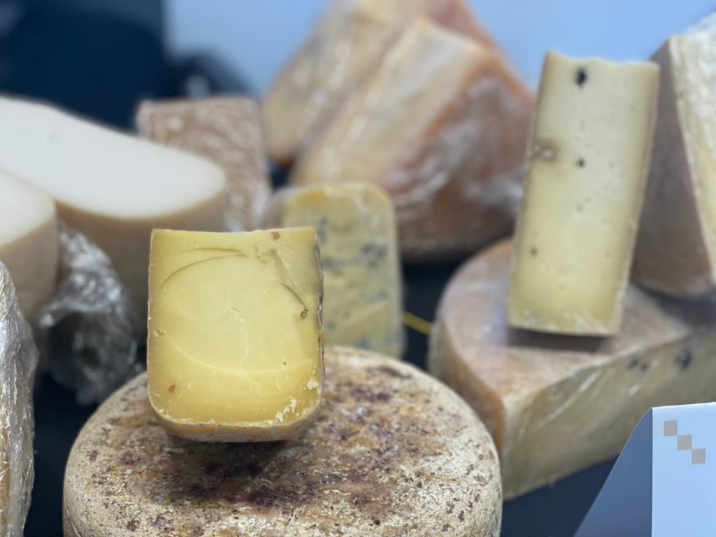 Самарские производители представили свою продукцию на ярмарке «Свое родное»